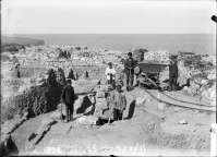 Workers on the excavations of quarters on the north coast of the ancient Chersonesos