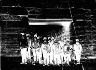 Group of K. K. Kostsyushko-Valyuzhinich’s workers in the gateway that was uncovered by him